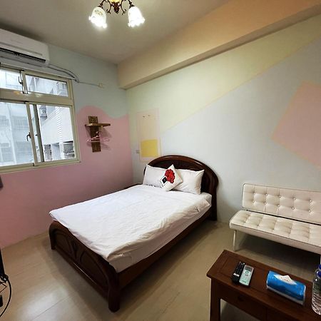 萩閣民宿sara'S House走路可到夜市近市區好停車 Hualien Exterior foto